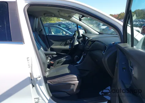 2020 Chevrolet Trax Awd Lt z USA, uszkodzony, nr VIN KL7CJPSB9LB025602